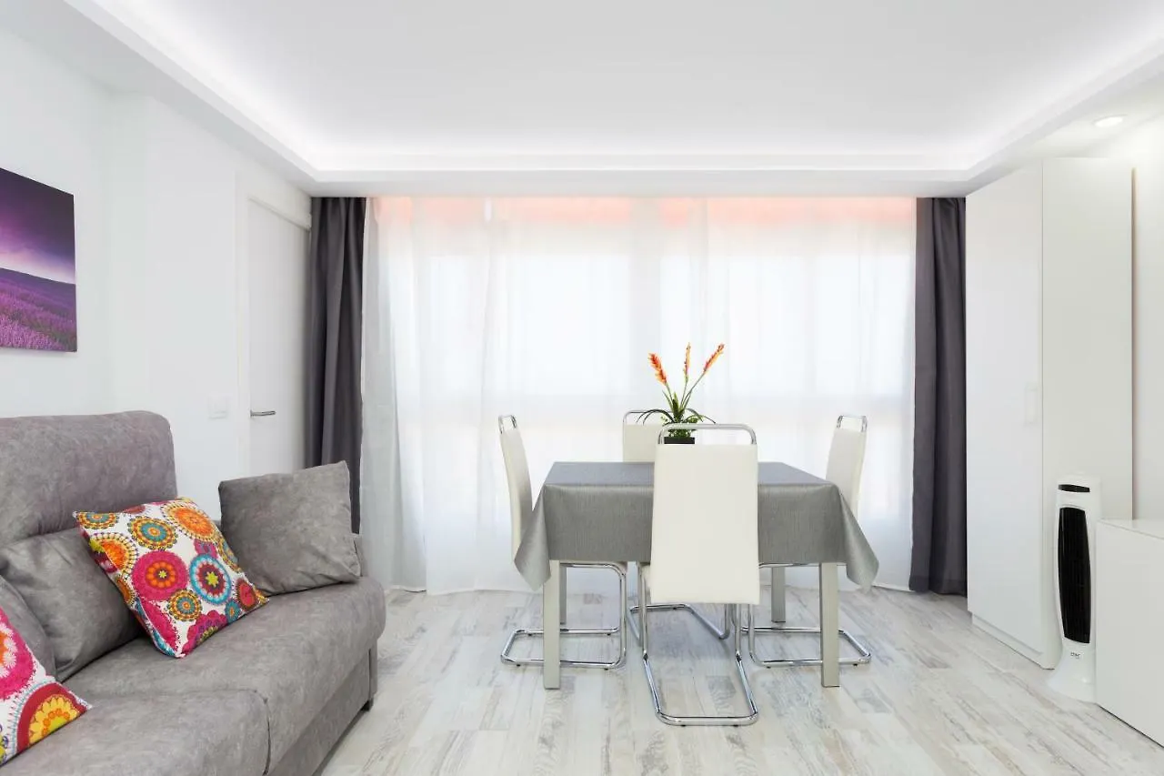 דירה 63 Los Cristianos First Sea Line, Parking, Wi Fi