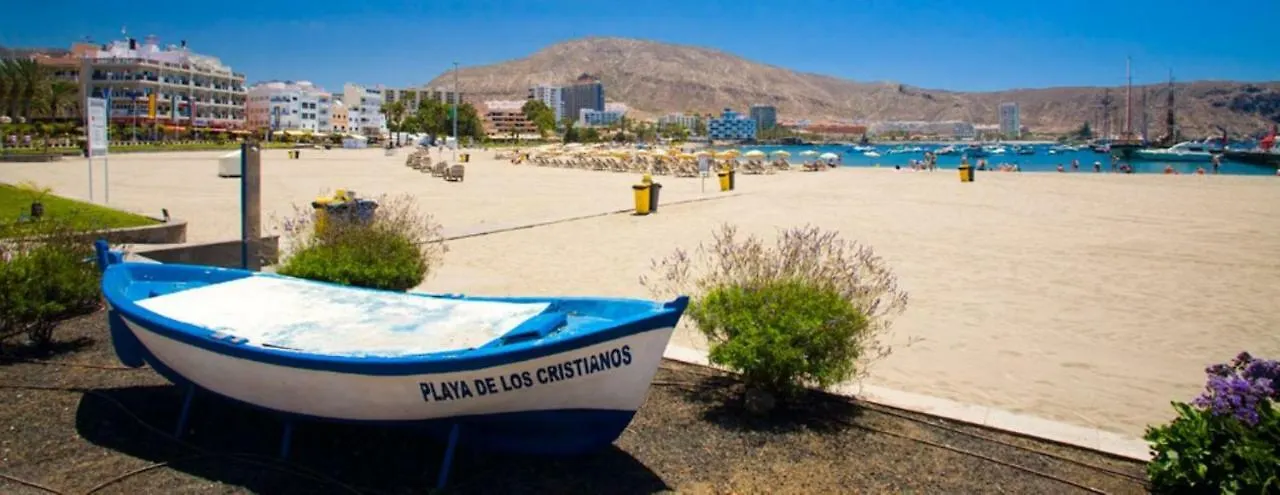 דירה 63 Los Cristianos First Sea Line, Parking, Wi Fi ספרד